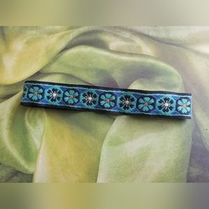 Vintage 90s Floral Bohemian Flower Embroidered Chocker Necklace📿